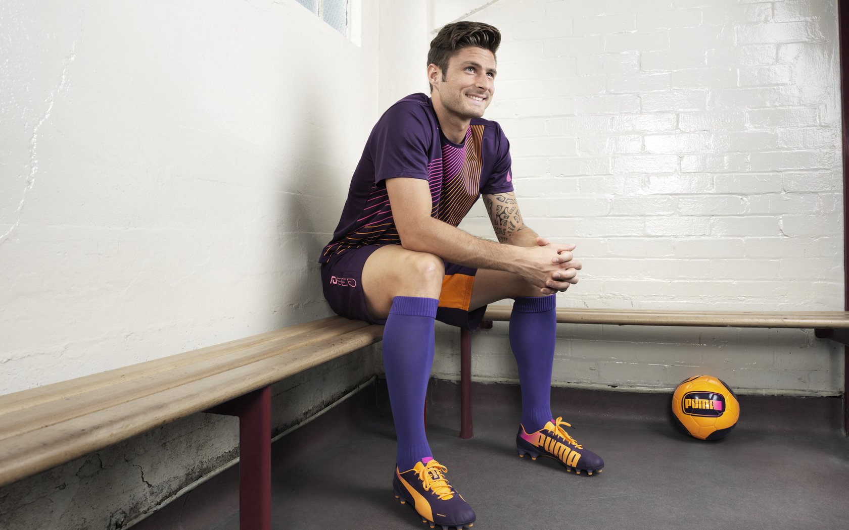 冠军球队训练数据被用于科研项目助力运动科学发展，冠军联赛中得到冠军的是什么称号